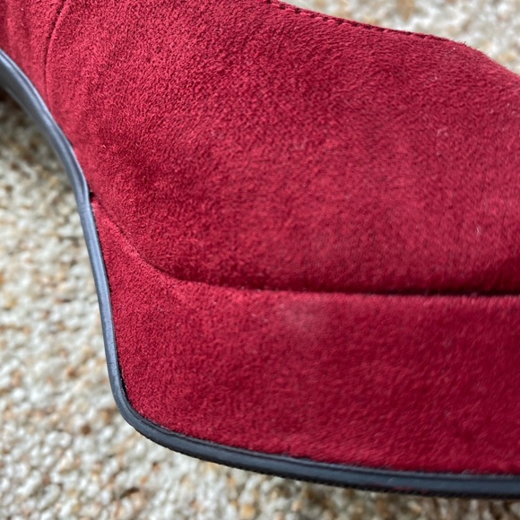 Platform Heels - Picture 3 of 6